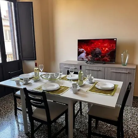 Apartment Mf House