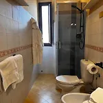 Mf House * تاورمينا